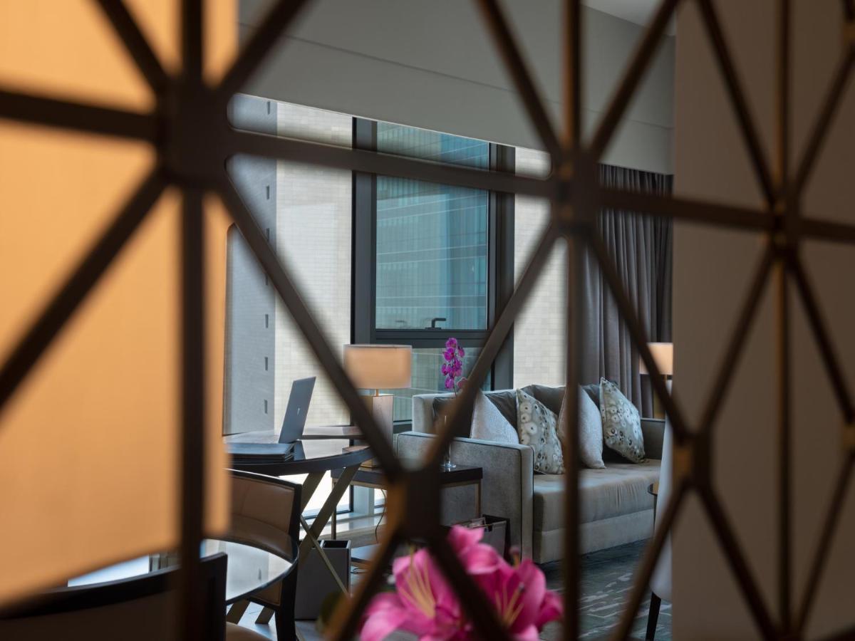 حياة ريجنسي القوت مول الكويت المظهر الخارجي الصورة The interior of the hotel