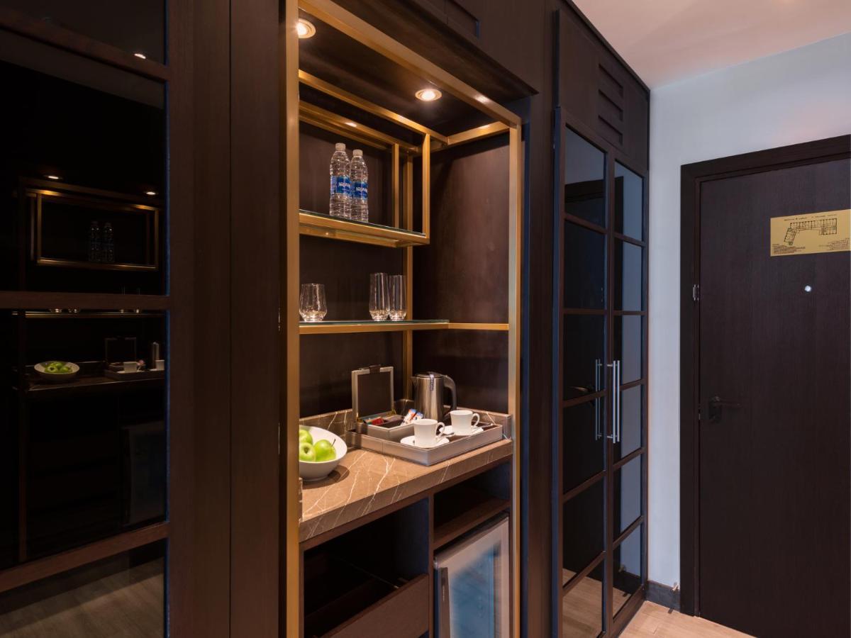 حياة ريجنسي القوت مول الكويت المظهر الخارجي الصورة A wet bar in a hotel room