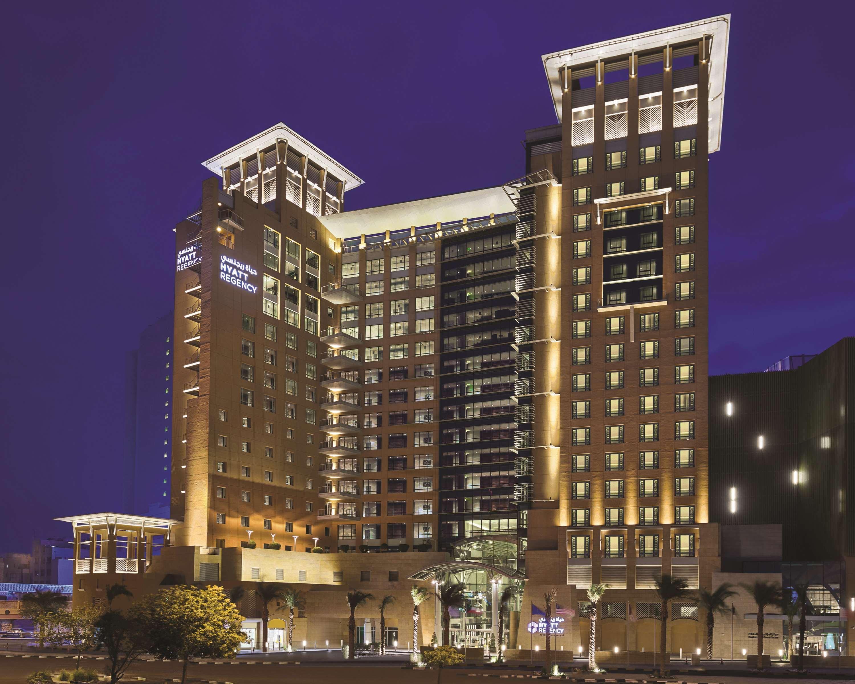 حياة ريجنسي القوت مول الكويت المظهر الخارجي الصورة The Ritz-Carlton, Riyadh